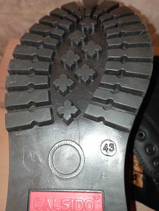 Нови топли мъжки боти № 43  - черни