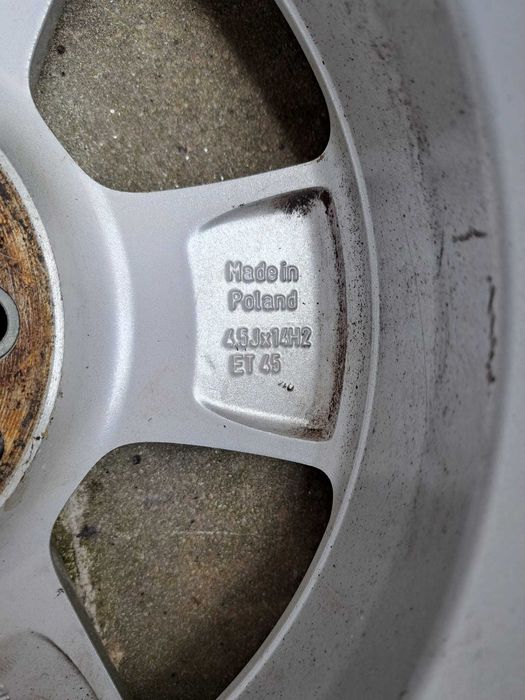 Vand jante cu anvelope de vară Opel Corsa 4 buc