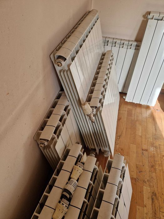 Алуминиеви радиатори 11 бр (101 глидера) в много добро състояние