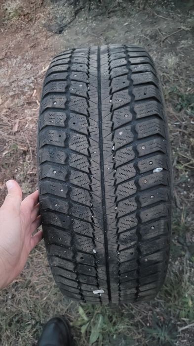 Продам резину 215/55R16 Матадор