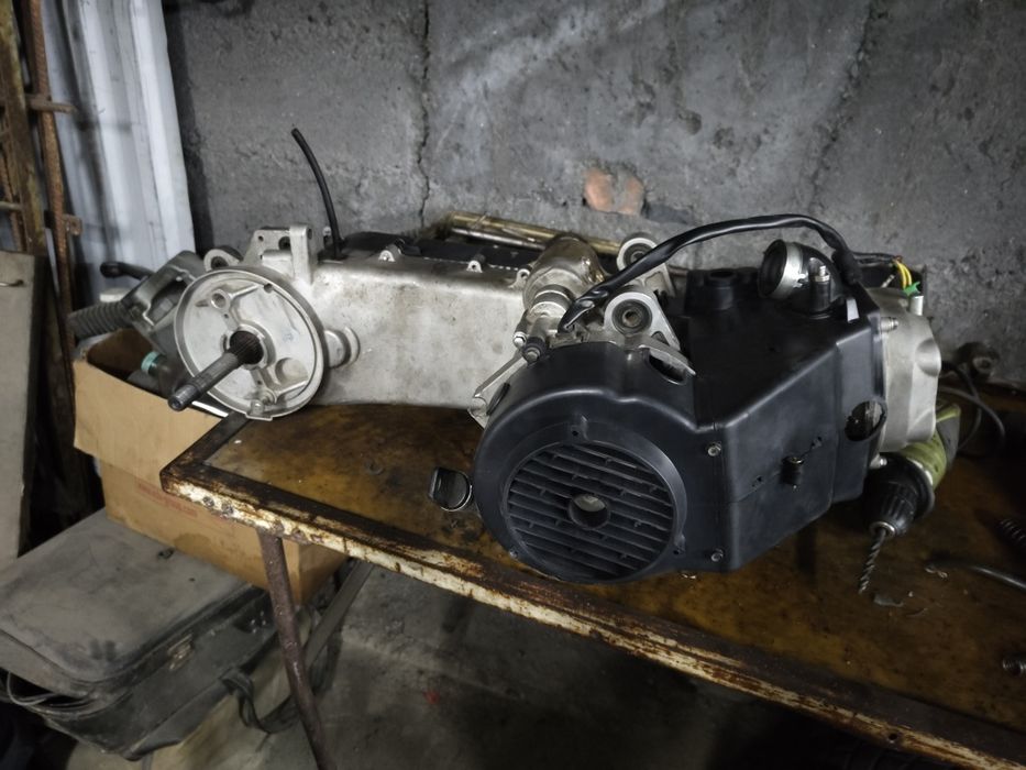 Продам двигатель скутер, мопед длинная база 165 куб