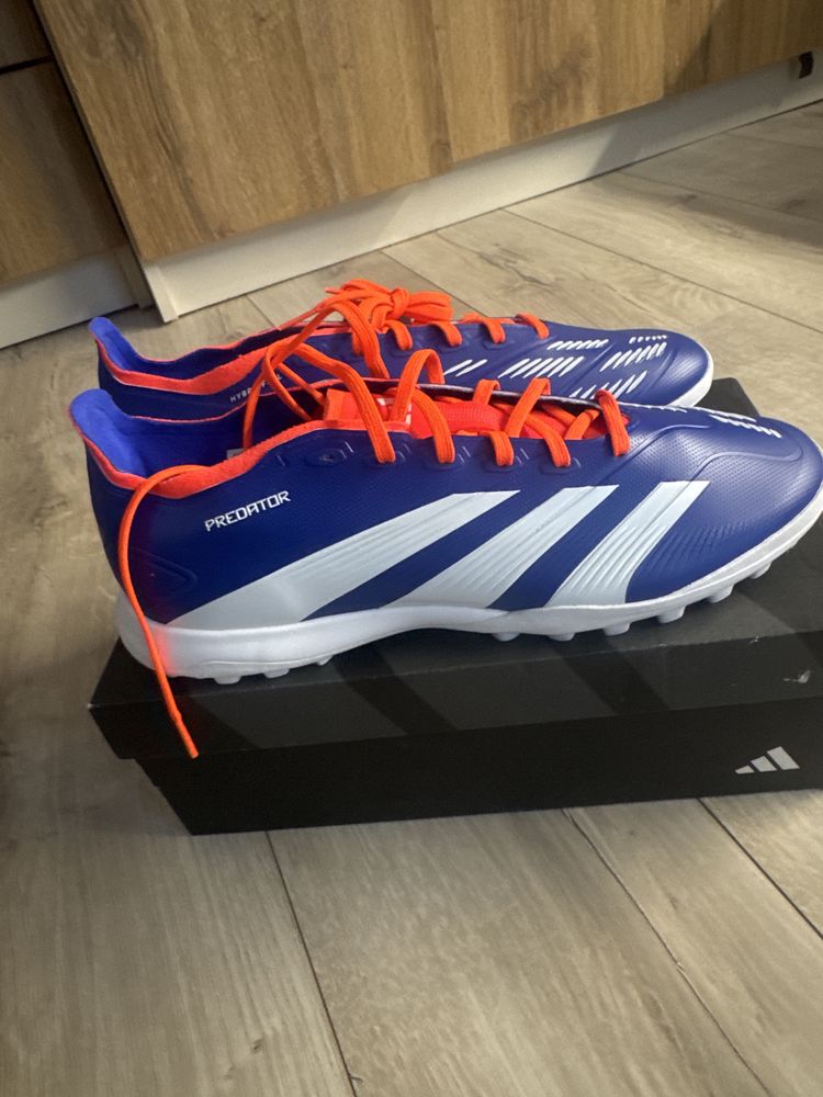 Adidas   predator