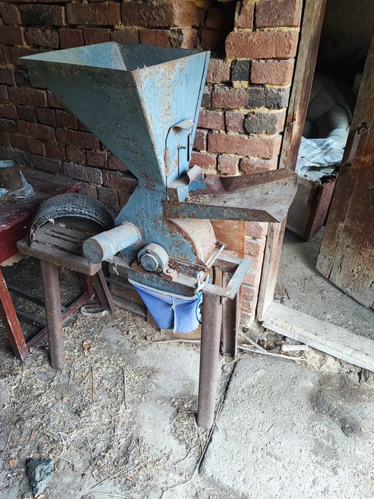 Отлична фуражомелка