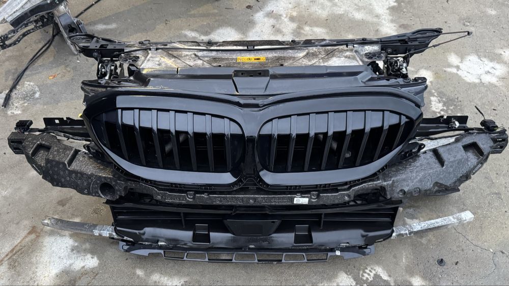 BMW G20 G21 Маска с Радятори