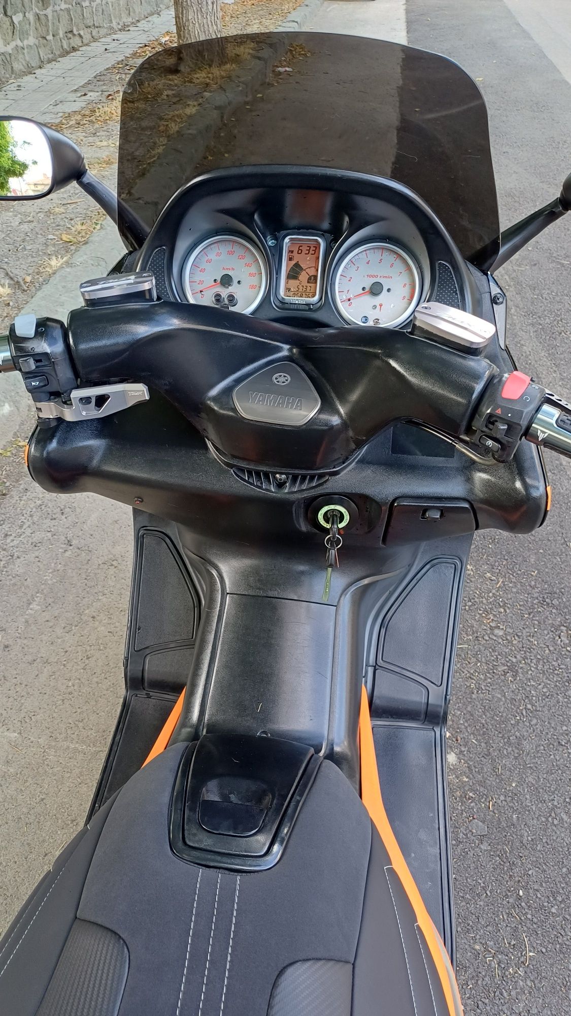 Yamaha T-max 500i