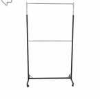 Mobilier magazin haine, stender