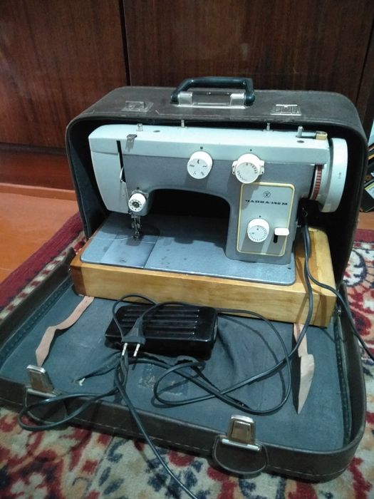 Чайка 142 м. машинка электрическая машинка