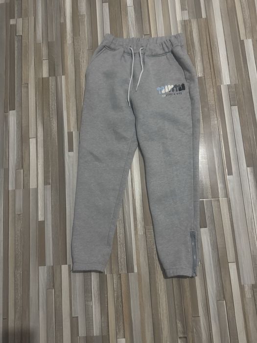 tracksuit trapstar