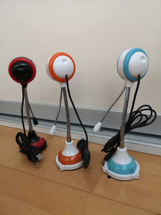 PC calculator camera noua HD 32 Mega pixels, built - in microphone