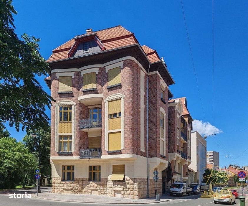 Apartament cu 2 camere de vanzare in cladire istorica - Ultracentral