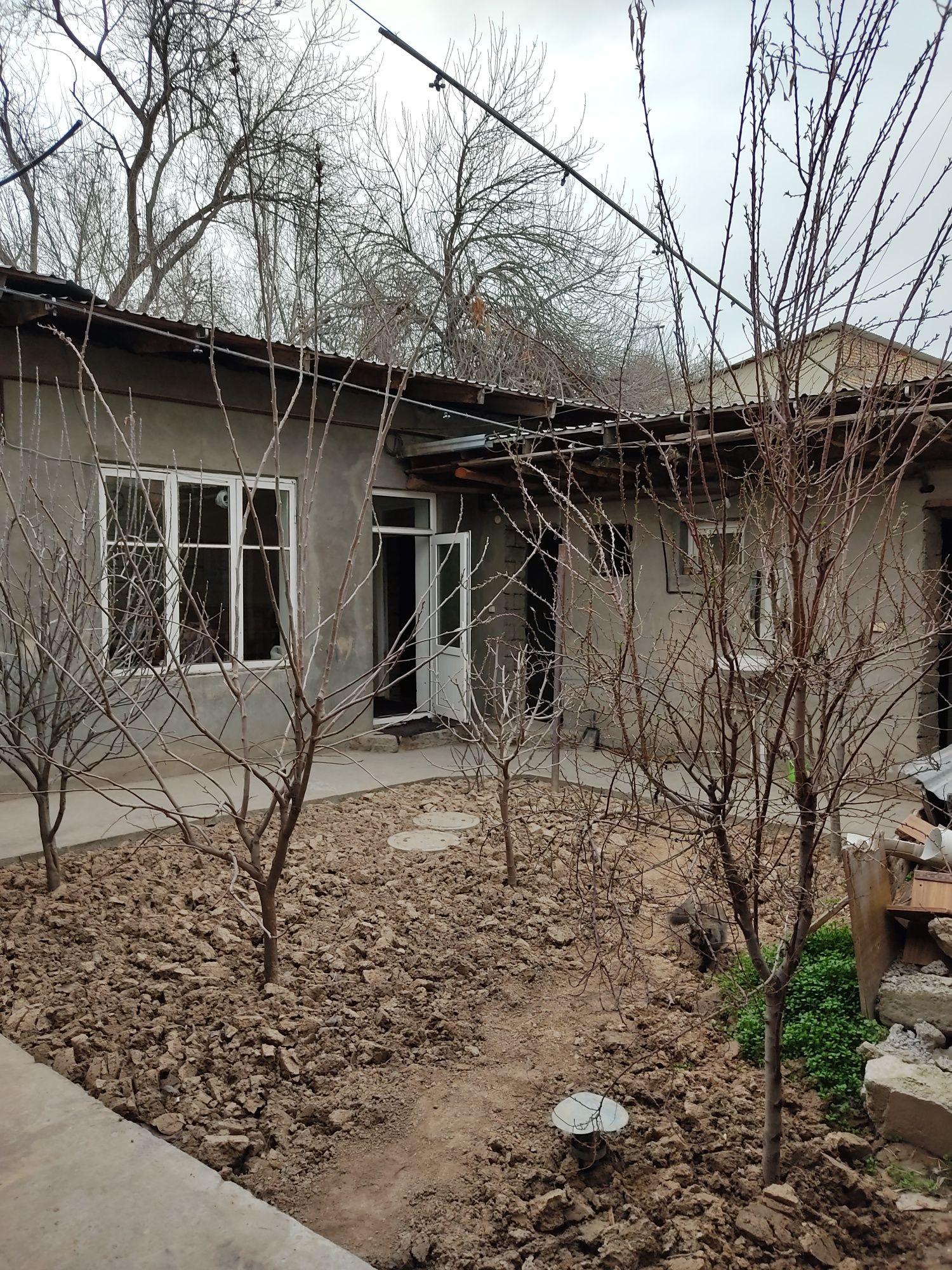 Продается участок 2.2 соток на Яккасарайском районе