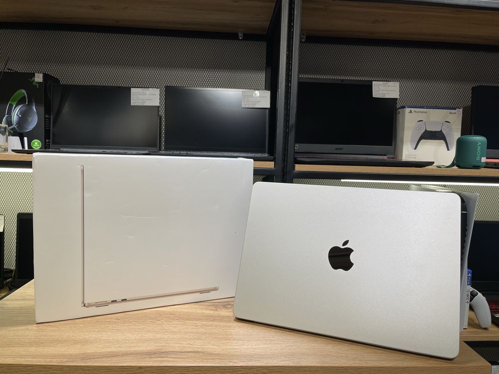 Новый MacBook Air 13-inch, 2022г. M2, 8/256 GB, 8187/А10