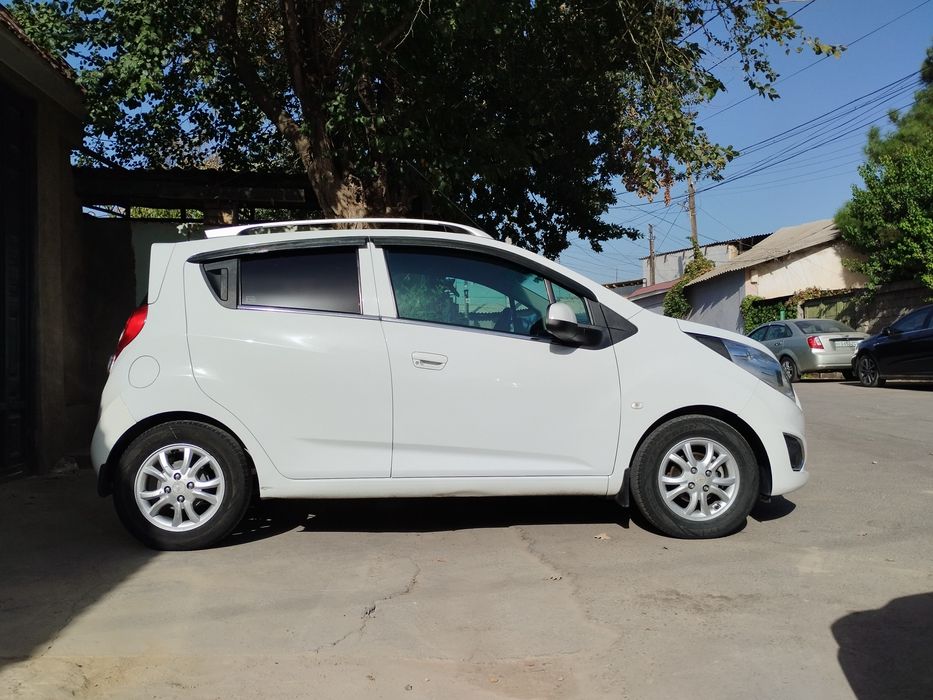 Спарк автомат каробка