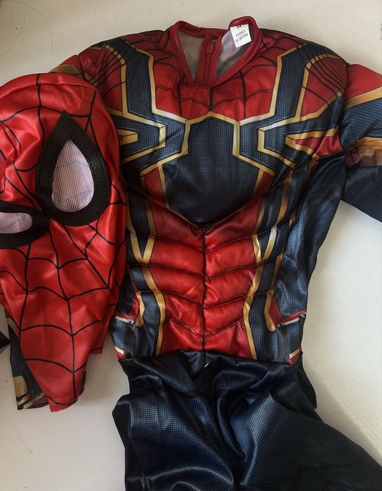 Детский костюм человека паука