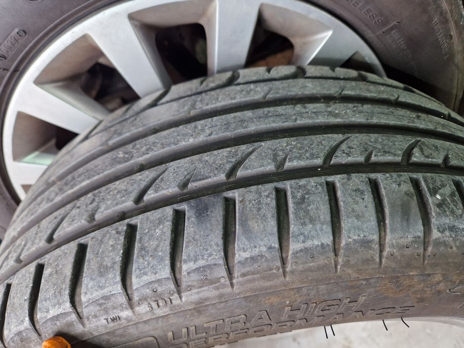 Продавам Летни Гуми 225/50/17
