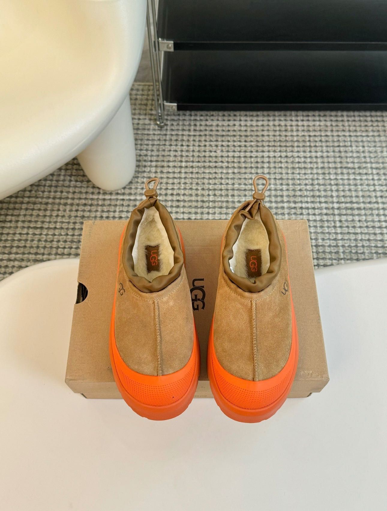 Женские зимние сапожки UGG