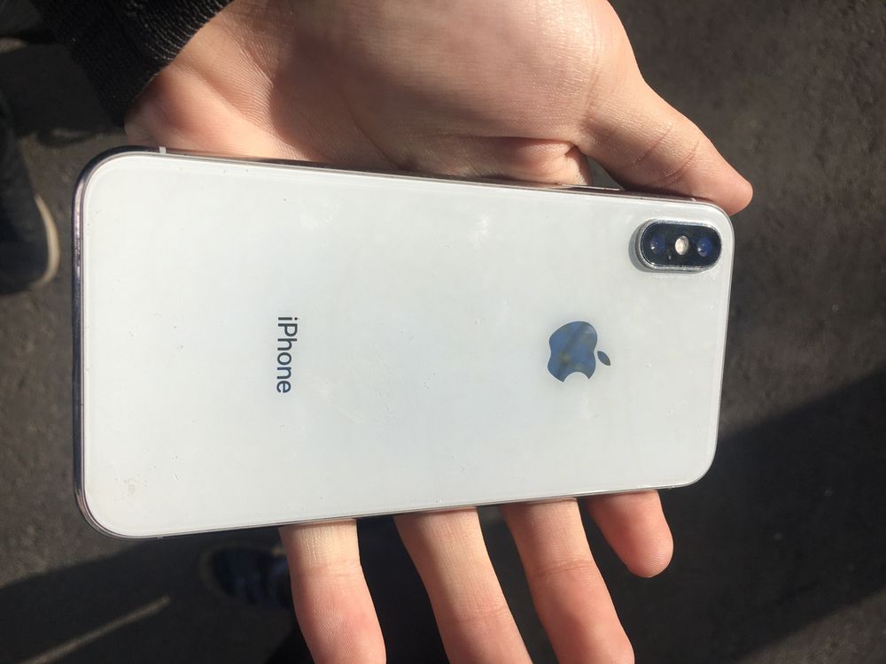 Iphone x 64 talik white