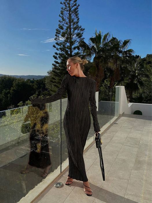 Платье новое черное лапша