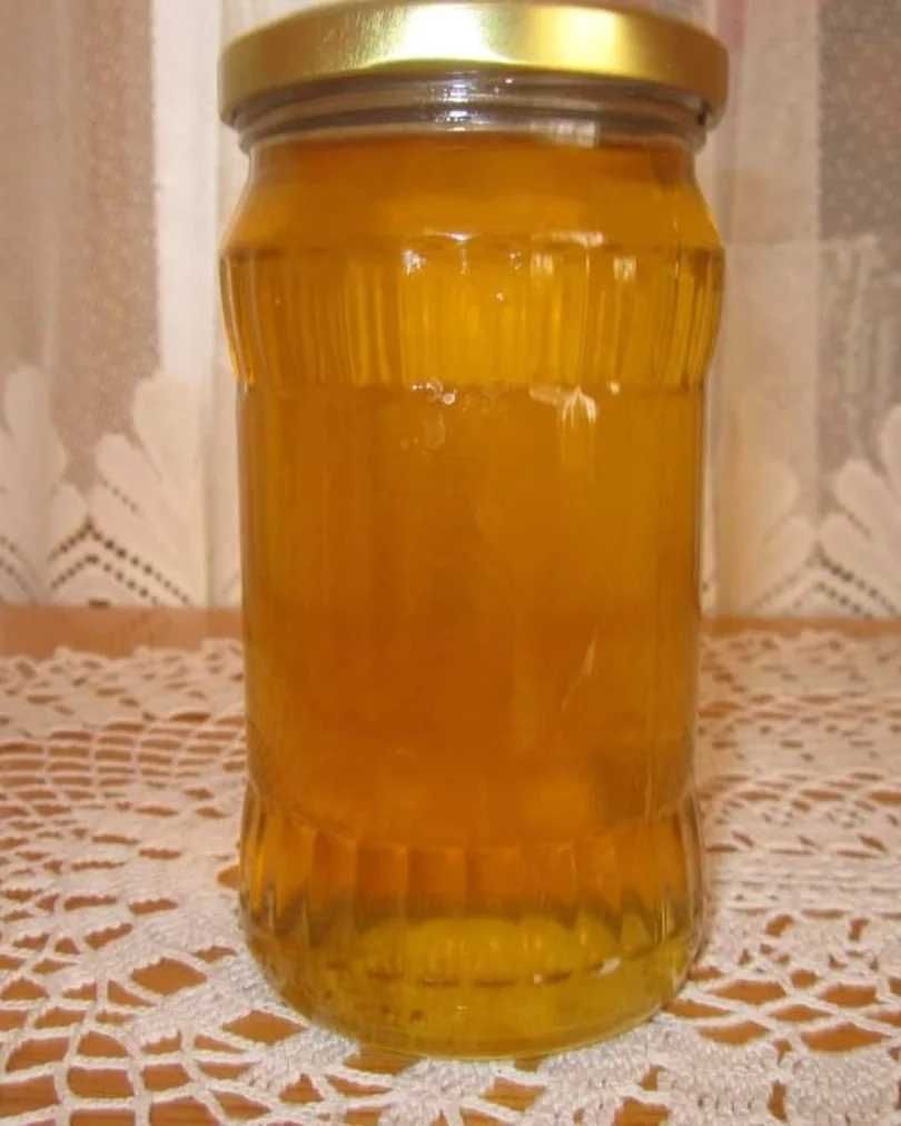 Сладко от борови връхчета