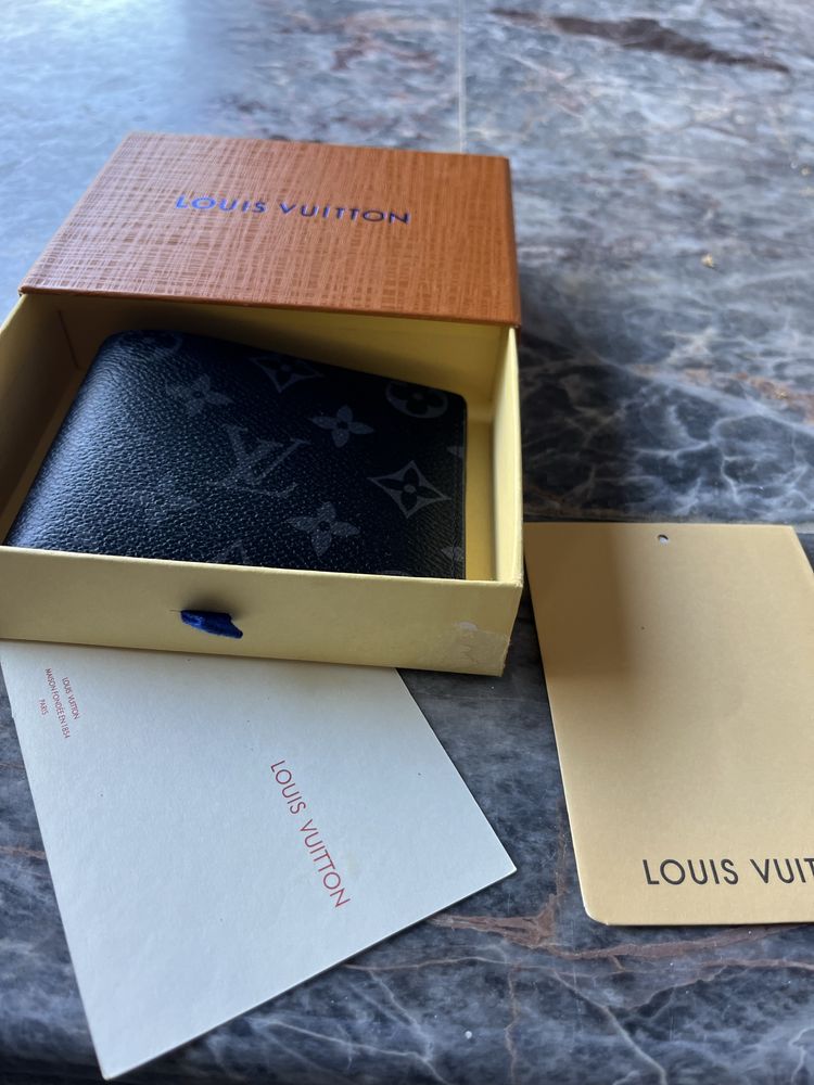Портмоне Louis Vuitton с кутия и сертификати (Lv wallet)