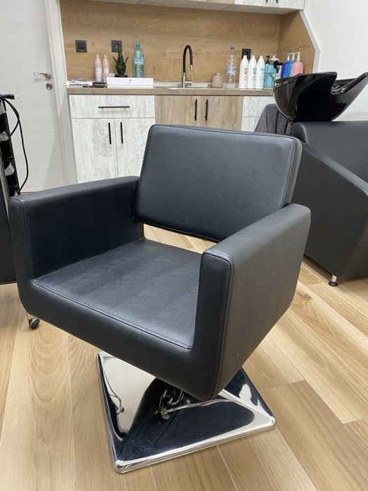 Оборудване за фризьорски и бръснарски салон!