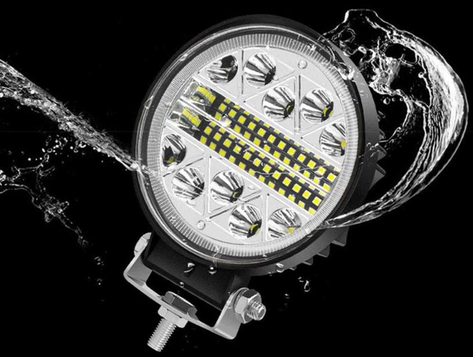 LED кръгъл халоген с бяла светлина 102W - 6500к.