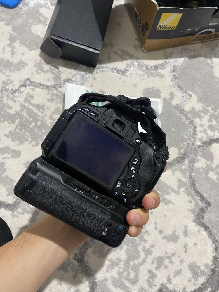 Sony a230, Nikon 3100, 3200, Canon 600d продам все за низким ценам