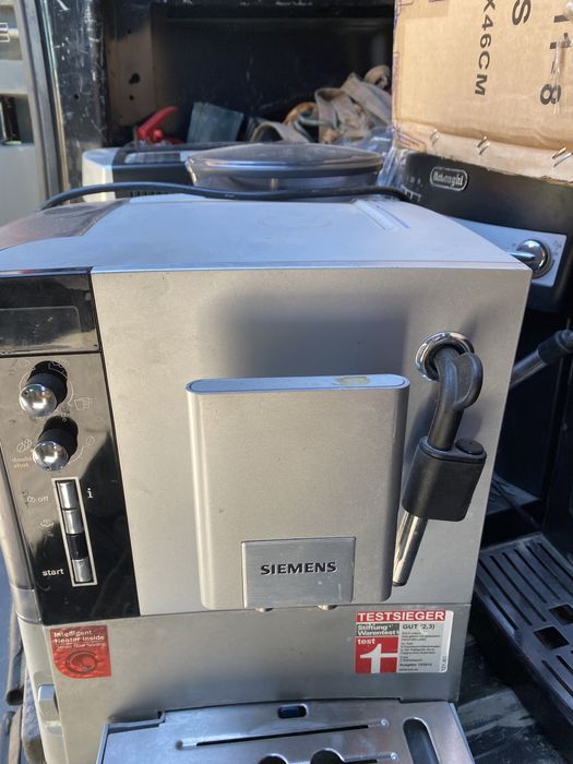 Vand espresoare de cafea Saeco, Philips, Jura, Delonghi, Miele