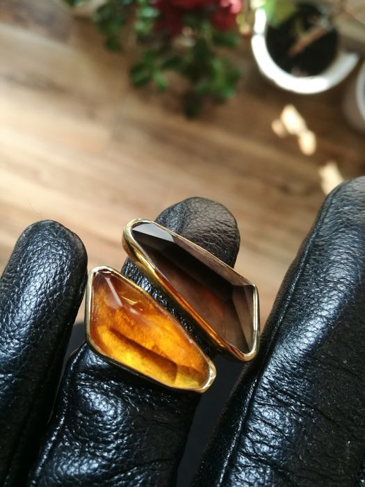 Дизайнерски пръстен уникат Symmetry на дузайнеркара Mary Margoni