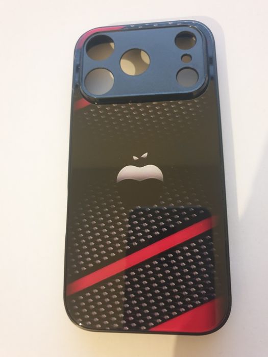 Кейс iphone 17 pro