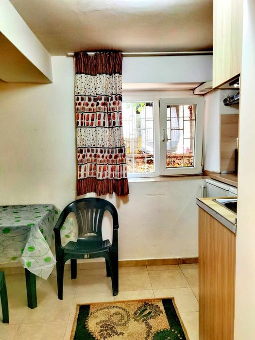 Дава се под наем Двустаен апартамент в Пловдив, Център - 45 кв.м за 255 € - Снимка #3