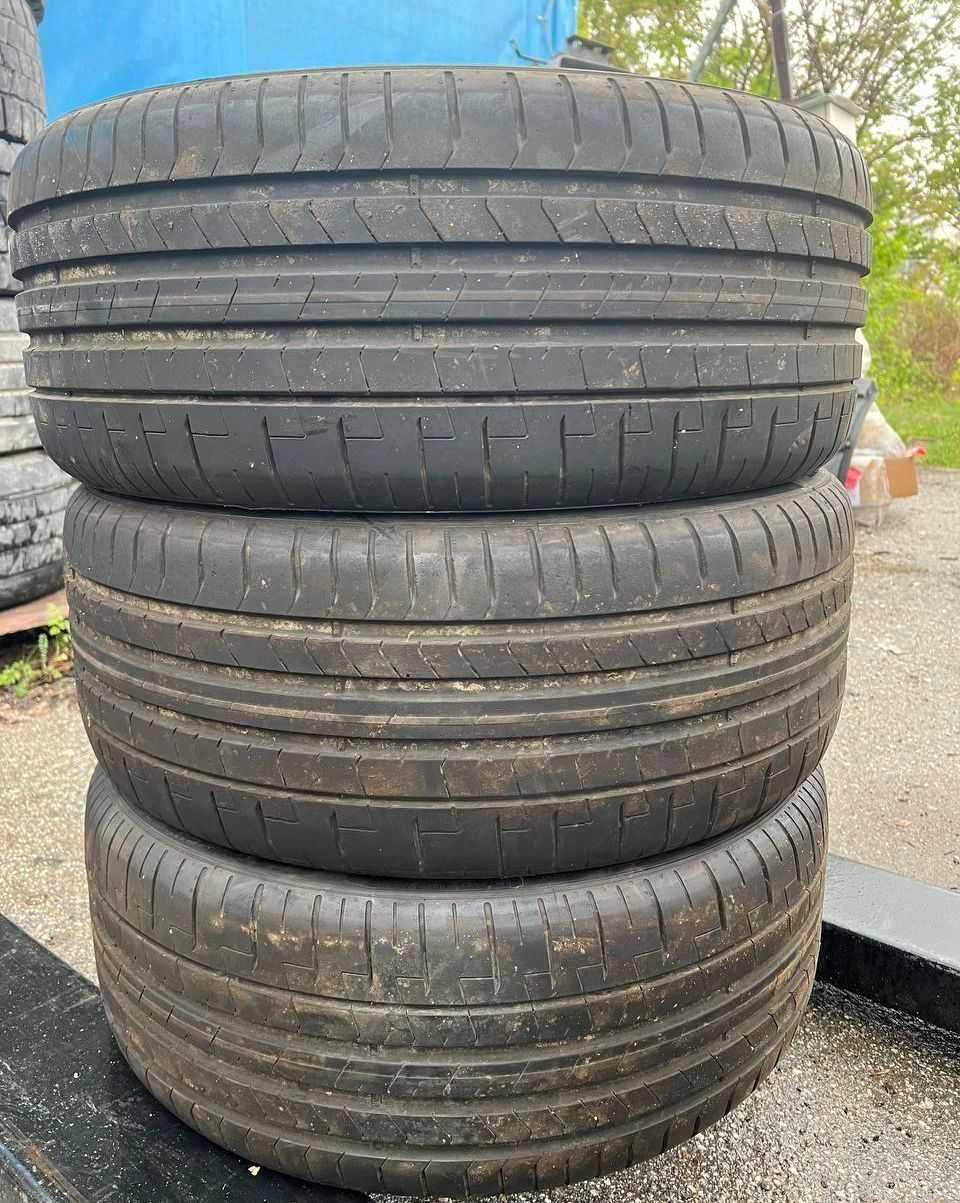 Летни гуми Pirelli P Zero - 225/45/18 DOT 20