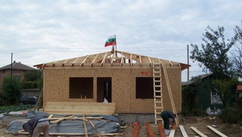 Ремонт на Покриви, Асфалтиране, Навеси, Хидроизолация, Алпинисти