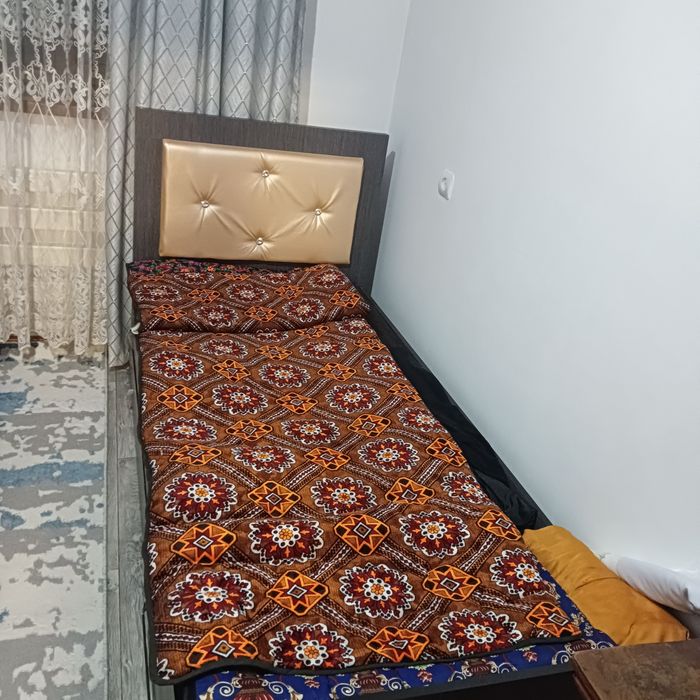 Кровать односпальная