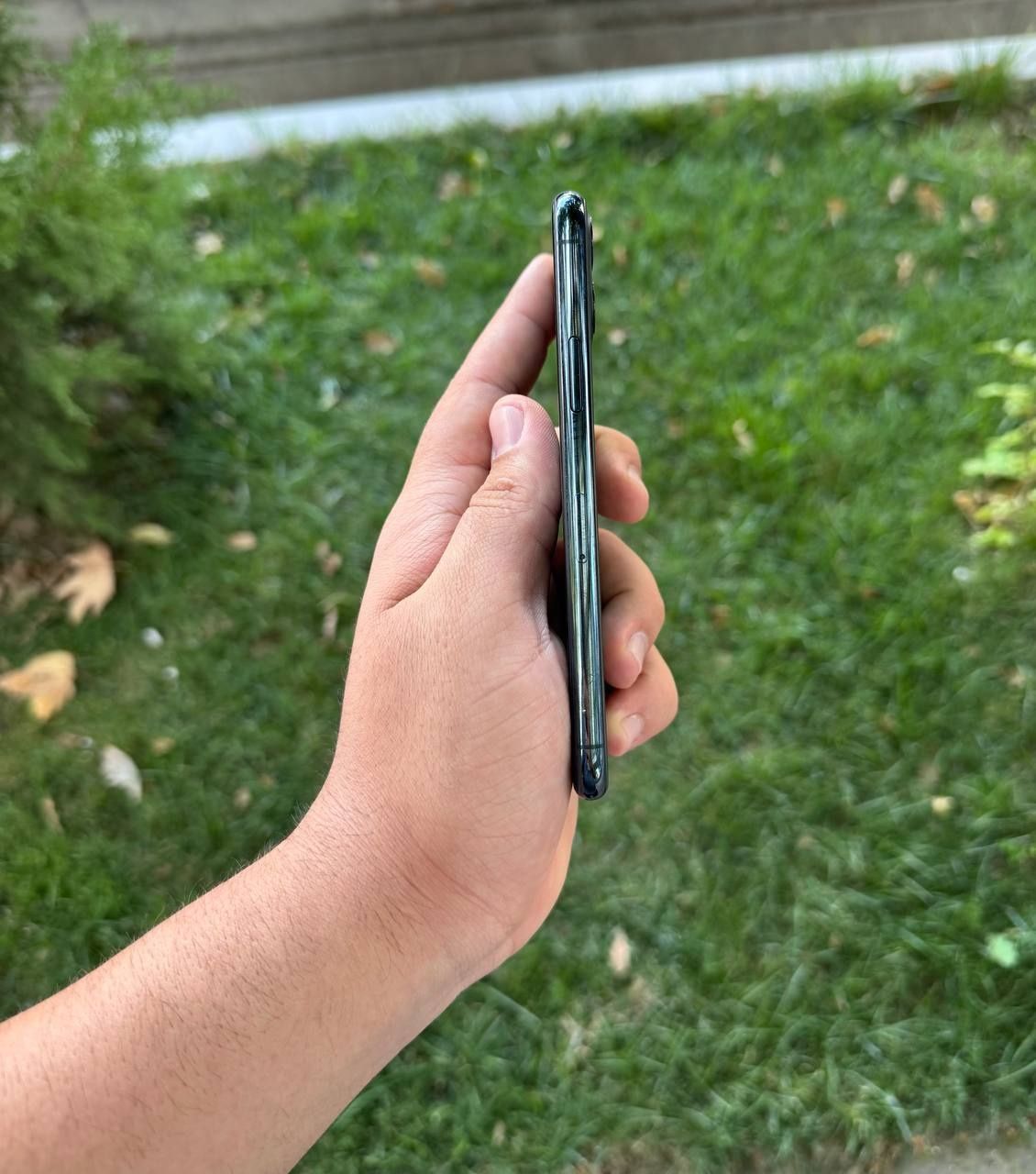 Iphone 11 pro sotiladi