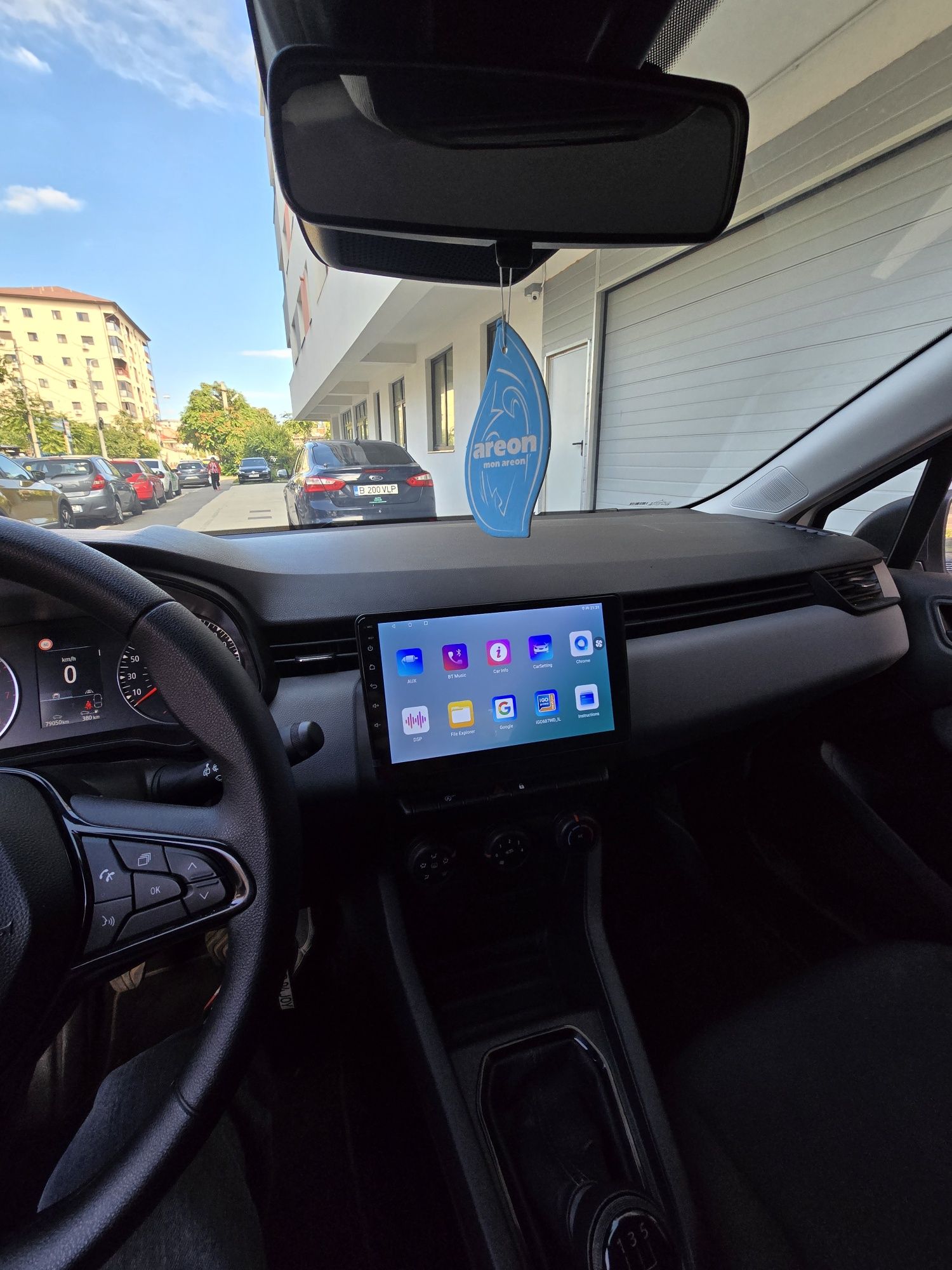 Navigatie android Clio 5 Waze YouTube GPS Carplay cooler