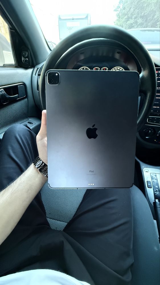 Ipad pro 12.9 256gb Sim kartali 5G