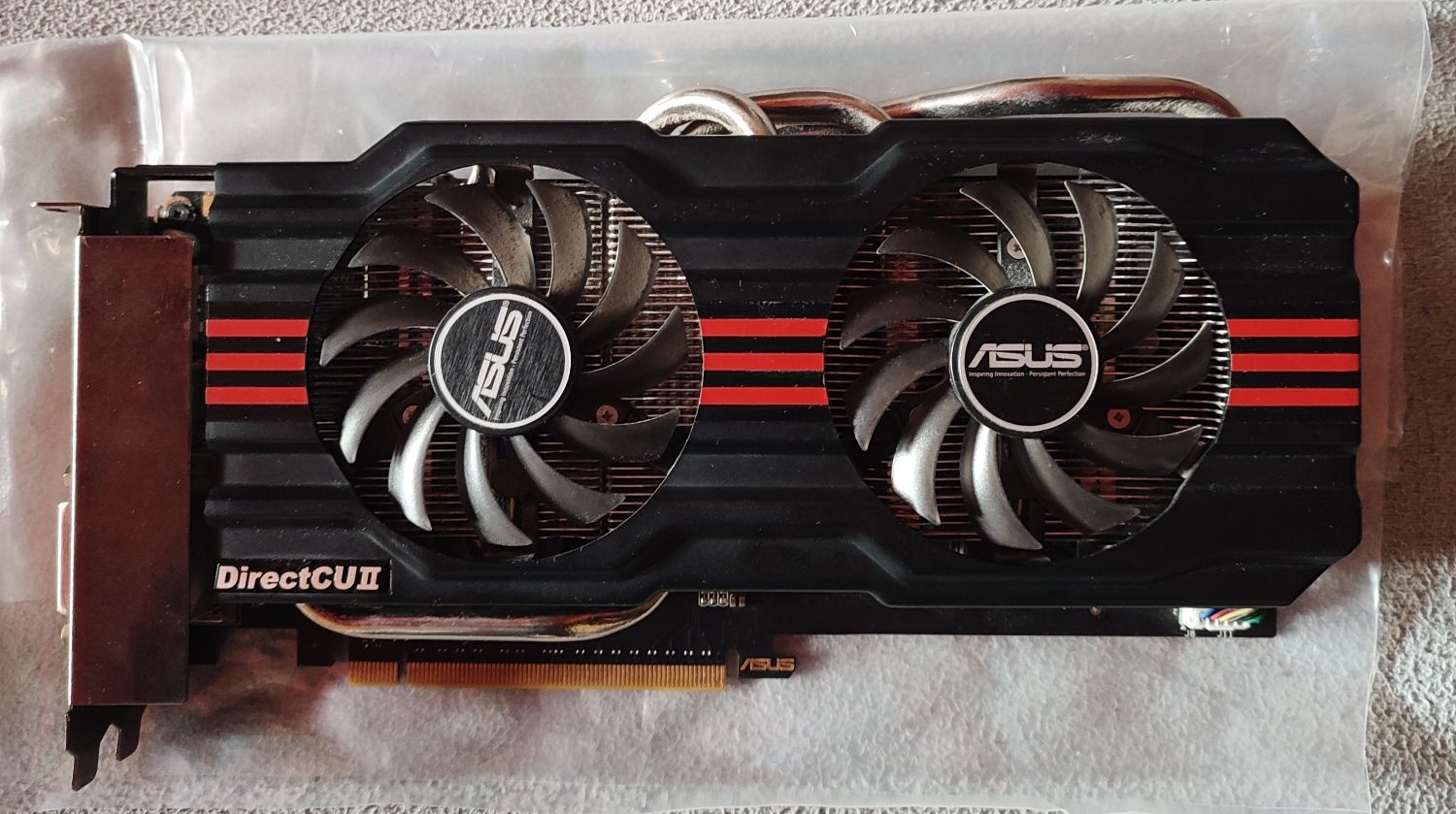 Видеокарта Asus Nvidia GTX 660 DirectCU II OC