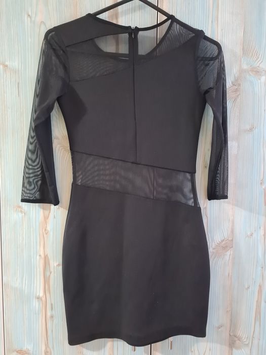 Дамска рокля в черно