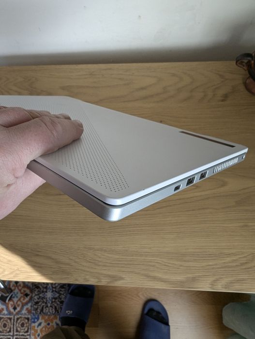 Laptop gaming ASUS ROG Zephyrus G14  Ryzen 9 5900HS. Garanție 12 luni.