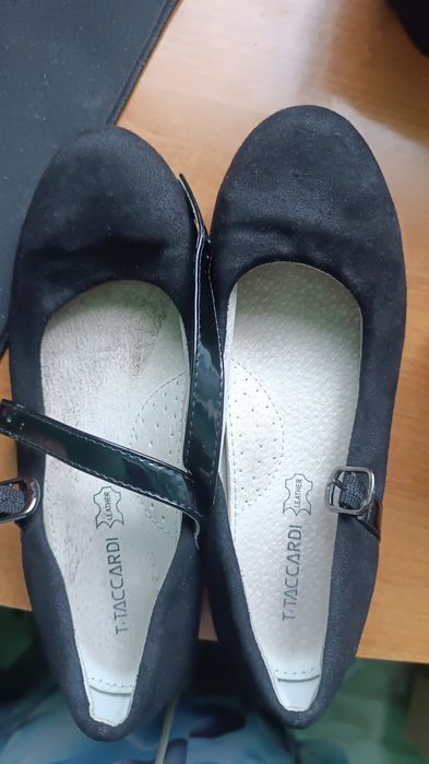 Туфли на девочку 34 р-р