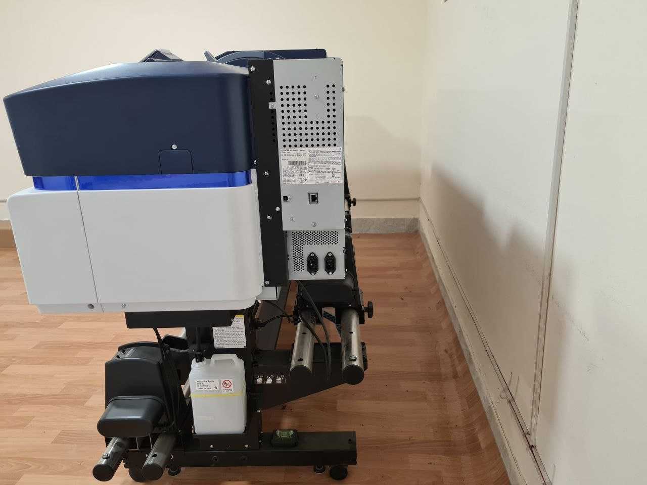 Широкоформатный принтер EPSON SureColor SC-S40610