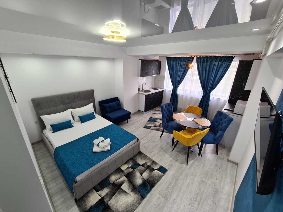 Studio de vanzare,  Mamaia-Nord. 50 m de plaja si Promenada + parcare