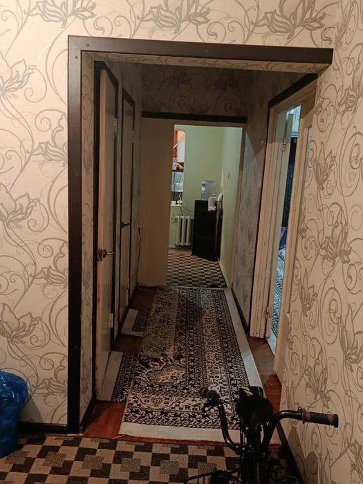 2/5/5. Квартира 61 м². Дустлик 1, Янгихает р-н (Сергели). Дом панельн.