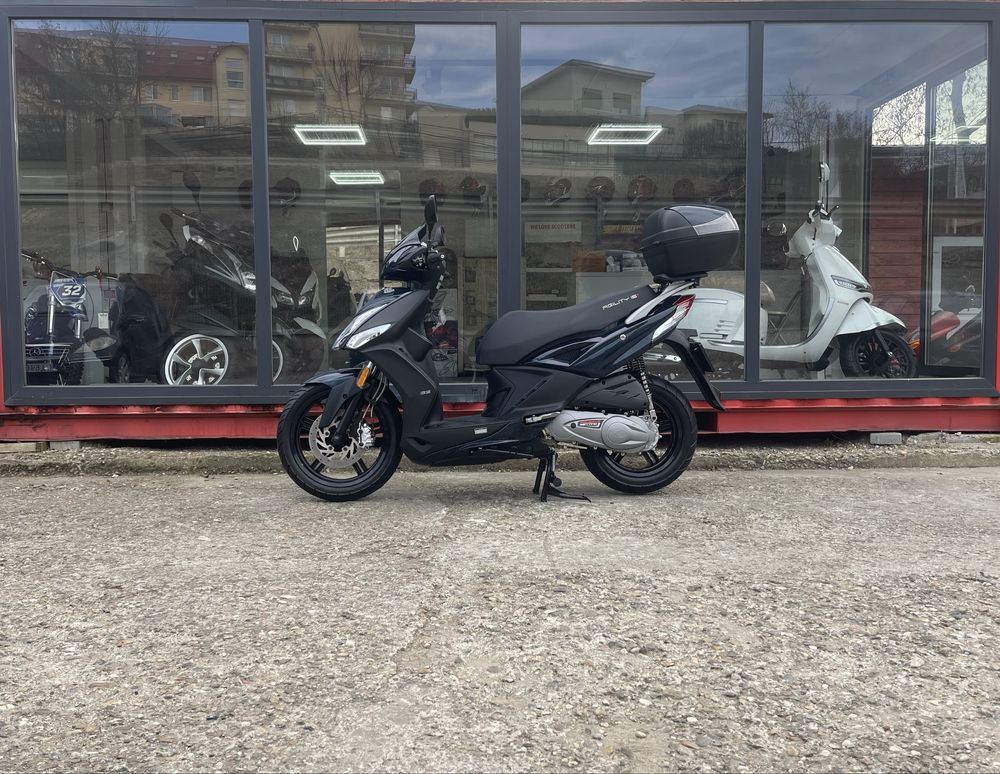 Scuter Kymco Agility 125 cm NOU!