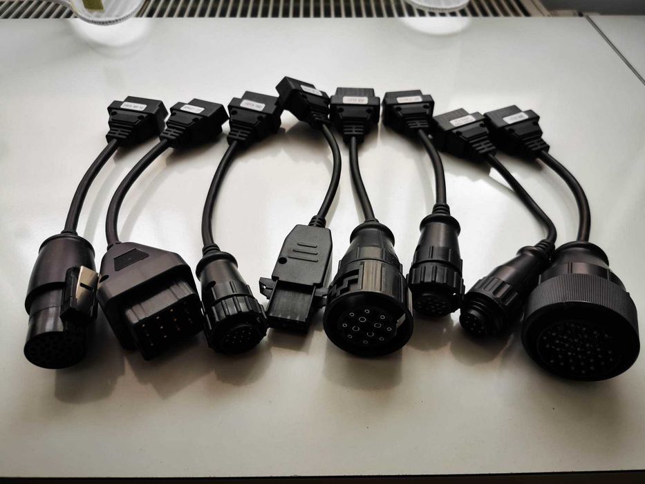 Set 8 adaptoare mufa OBD 2 diagnoza camioane dube Man Scania Iveco DAF