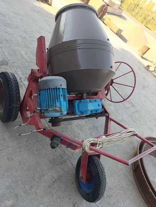 Мешалка сотилади 0.23 куб