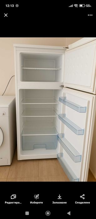 Хладилник Беко с горна камера