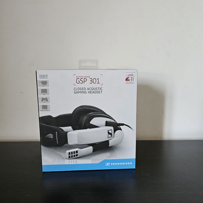 Продам новые наушники SENNHEISER GSP 301