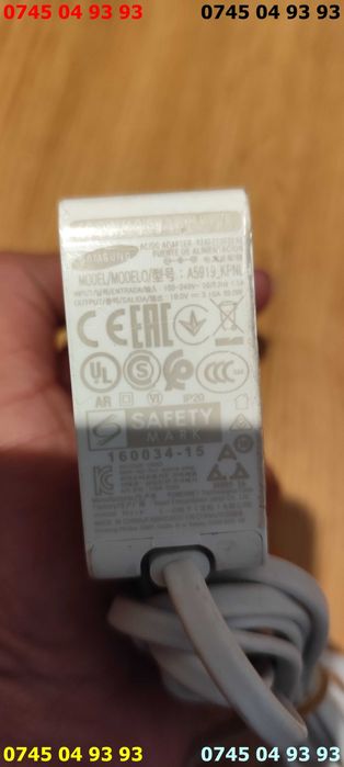 alimentator incarcator samsung 19v 3.1A mufa cu pin cu proba